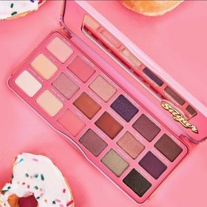 NEW Face Candy Sugar eyeshadow palette